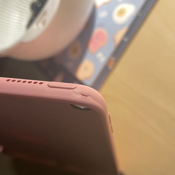 Apple iPad Silicon Case Pink - Picture 3 of 3